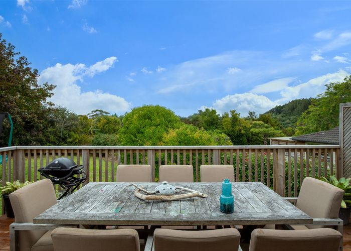  at 54 Taipari Road, Te Atatu Peninsula, Auckland