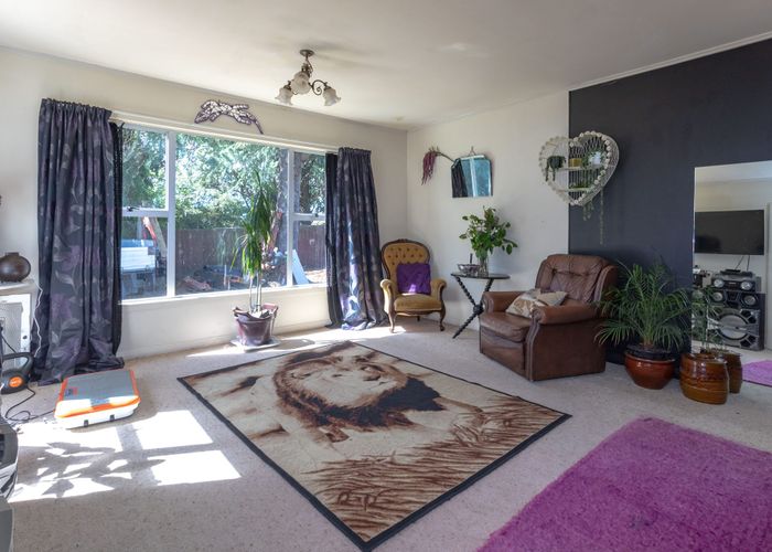  at 6006 State Highway 27, Ngarua
