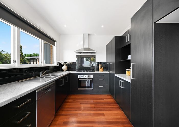  at 51 Flynn Road, Hillcrest, Hamilton