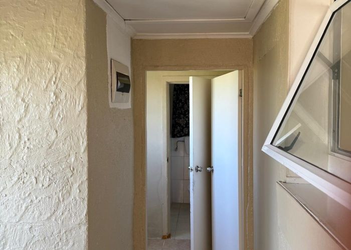  at 2/136 Kimpton Road, Papatoetoe, Papatoetoe, Manukau City, Auckland