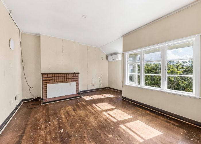  at 80 Walmer Road, Point Chevalier, Auckland
