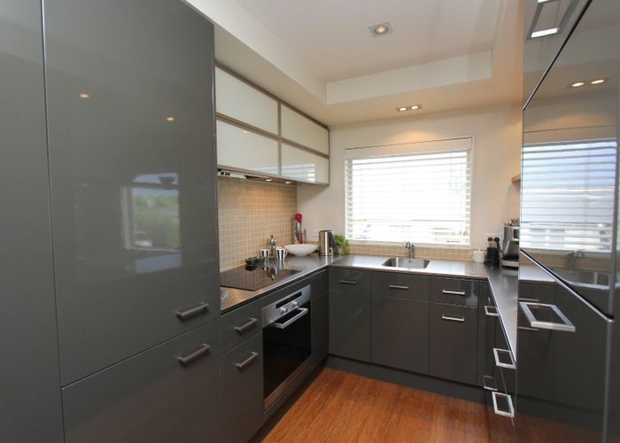  at 3/36 Winchester Street, Merivale, Christchurch City, Canterbury