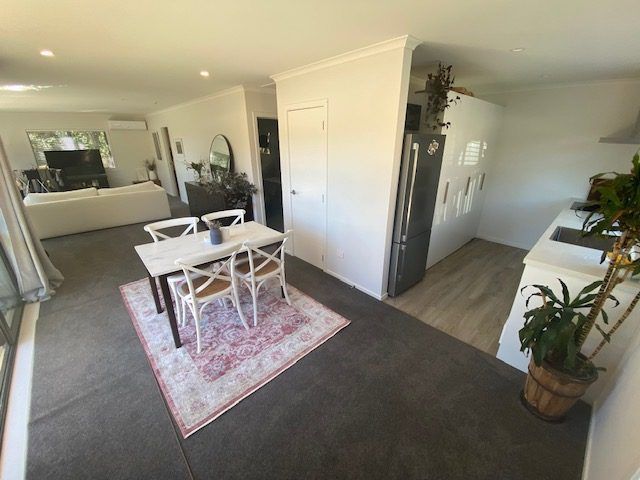  at 105 Bell Street, Tawa, Wellington