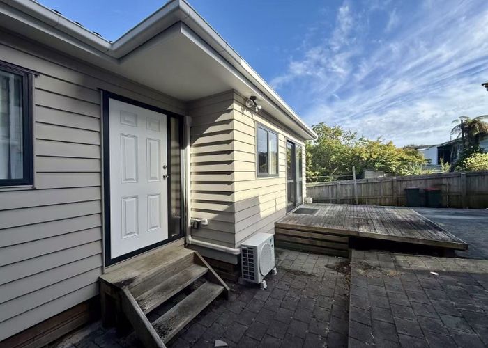  at 25a Leo Street, Glen Eden, Waitakere City, Auckland