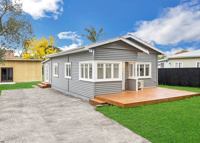  at 26 Lippiatt Road, Otahuhu, Auckland