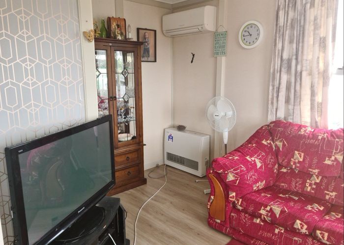  at 10 Spencer Road, Otematata