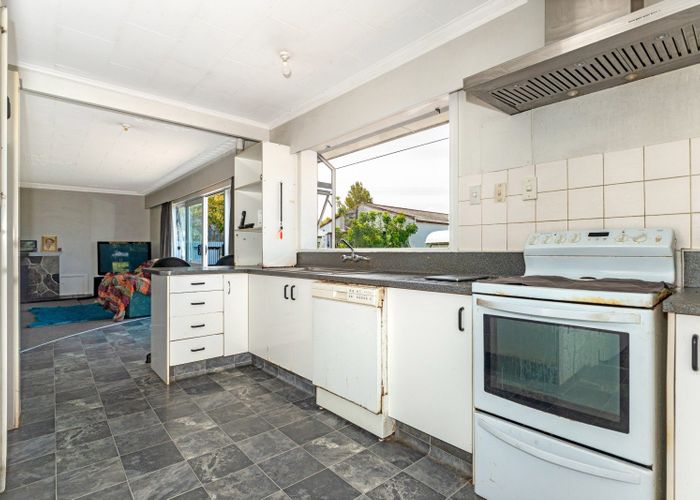  at 24 Steele Road, Tamarau, Gisborne