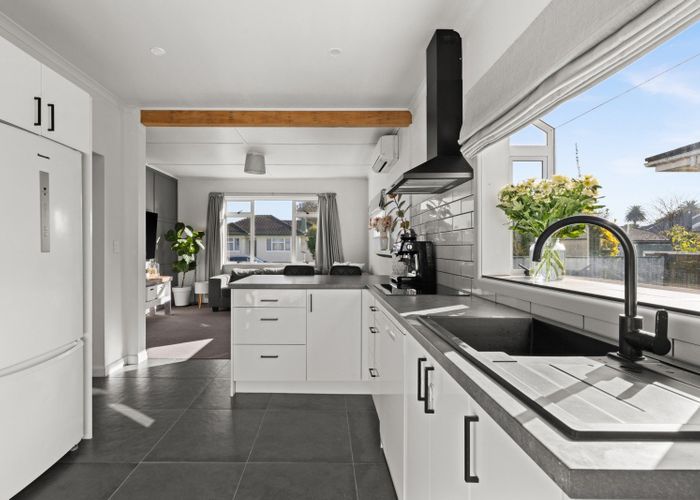  at 1004 Garry Street, Raureka, Hastings, Hawke's Bay