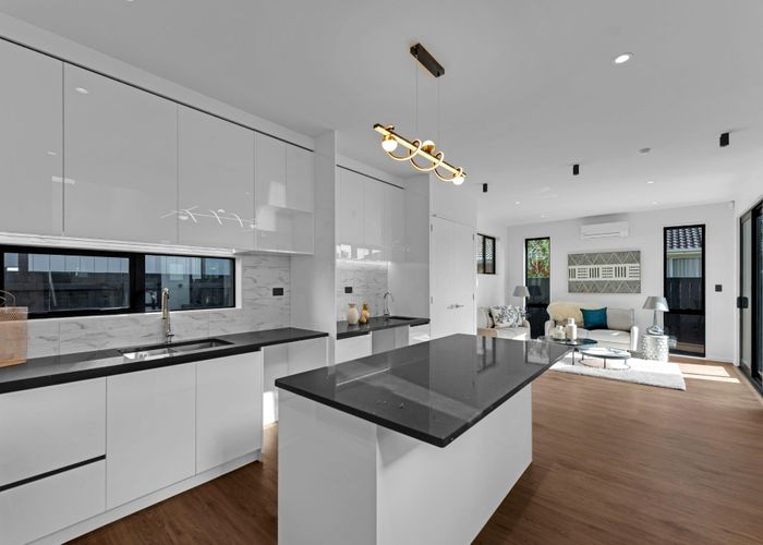 at Lot 4, 92 Rangitoto Road, Papatoetoe, Manukau City, Auckland