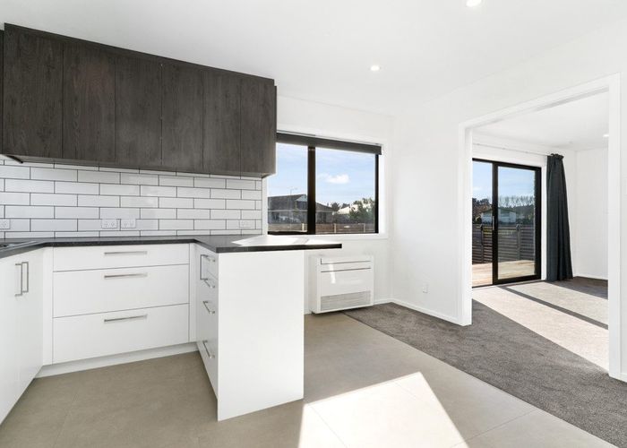  at 1/142 Hay Street, Bromley, Christchurch City, Canterbury