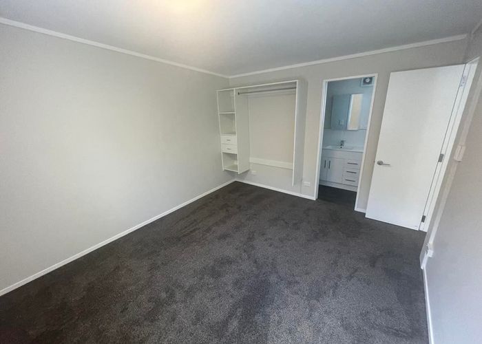  at 27/15 Pharazyn Street, Melling, Lower Hutt, Wellington