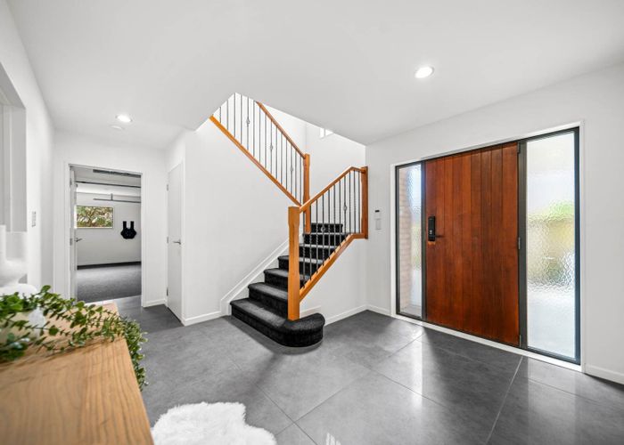  at 42A Seaview Road, Glenfield, Auckland