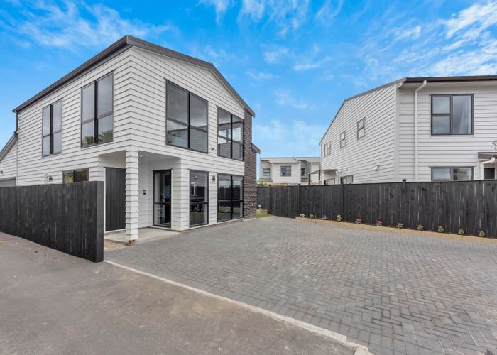  at 52A Tawa Crescent, Manurewa, Manukau City, Auckland