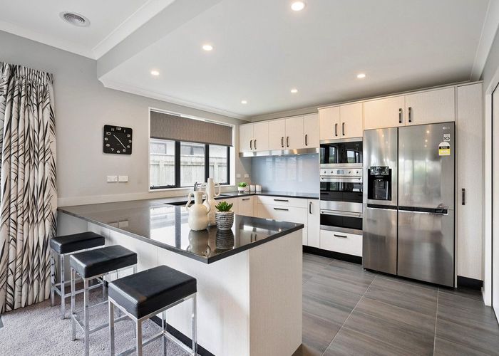  at 83 Kotuku Drive, Paraparaumu Beach, Kapiti Coast, Wellington