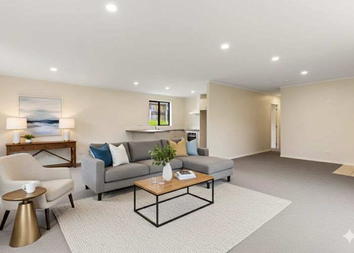  at 14 Dovey Place, Massey, Waitakere City, Auckland