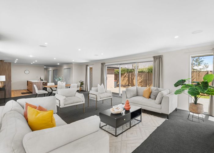  at 36 Little Oaks Drive, Yaldhurst , Christchurch City, Canterbury