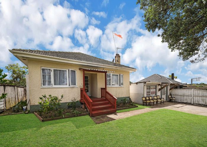  at 12 Gordon Road, Papatoetoe, Manukau City, Auckland