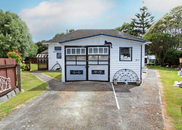  at 113 Wood Street, Wainuiomata, Lower Hutt