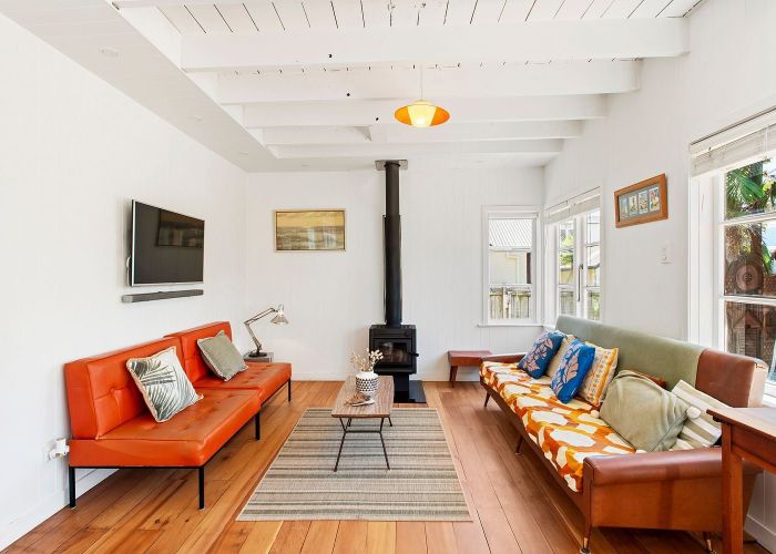  at 700B Papamoa Beach Road, Papamoa Beach, Tauranga, Bay Of Plenty