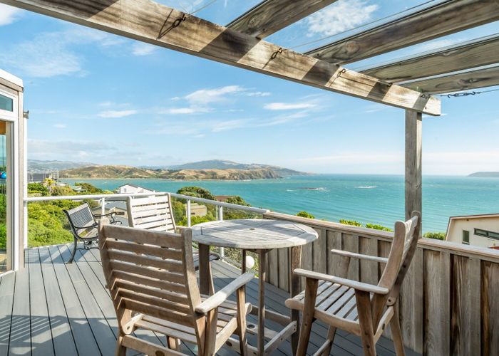  at 1 Roys Road, Plimmerton, Porirua, Wellington