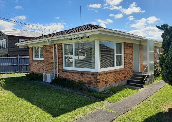  at 1/12 Aramoana Avenue, Devonport, North Shore City, Auckland