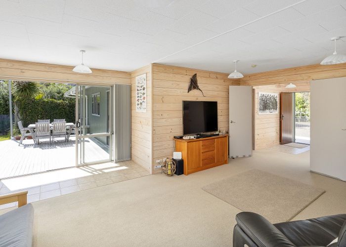  at 5 Kawhero Drive, Kuaotunu