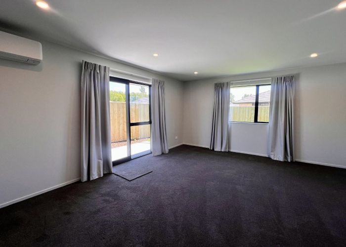  at 4 Applegrove Crescent, Belfast, Christchurch