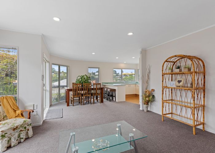  at 10 Sunvale Place, Gate Pa, Tauranga