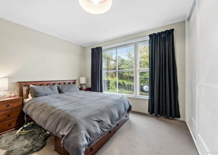  at 15A Mons Avenue, Mount Roskill, Auckland