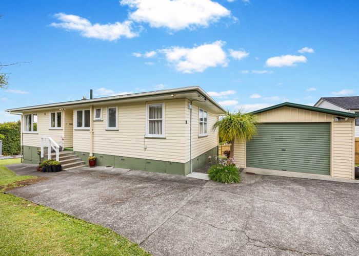 at 18 Cherry Road, Bucklands Beach, Manukau City, Auckland
