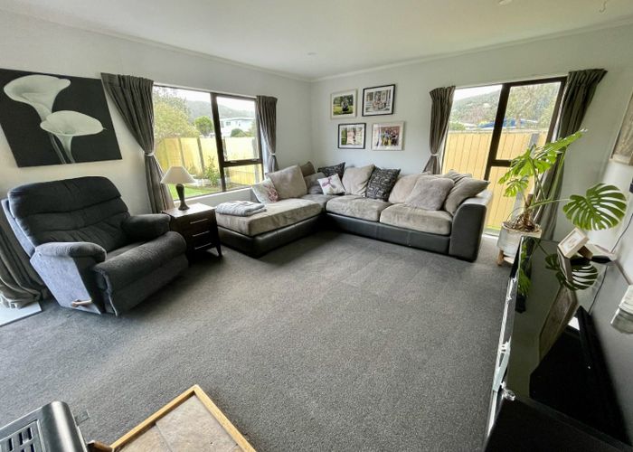  at 53 Parkway, Wainuiomata, Lower Hutt, Wellington
