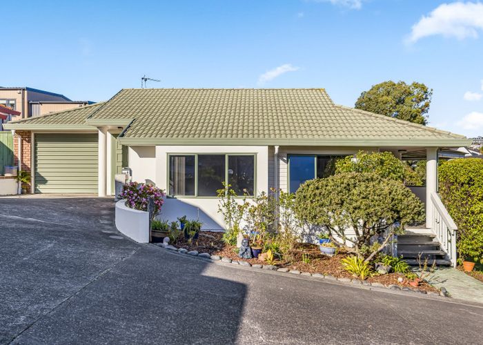  at 6 Palmgreen Court, Stanmore Bay, Rodney, Auckland