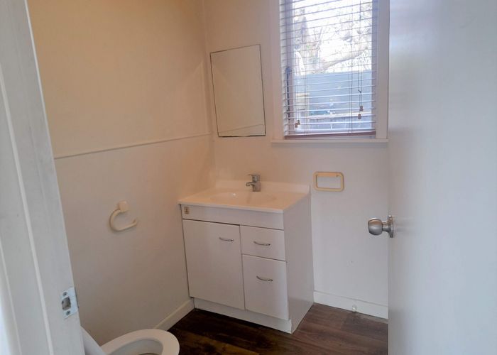  at 90A Canal Road, Avondale, Auckland City, Auckland