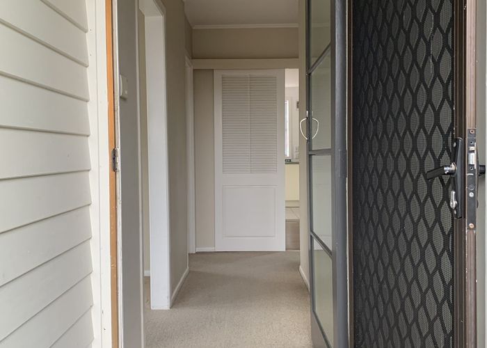  at 6 Roby Street, Te Atatu Peninsula, Auckland