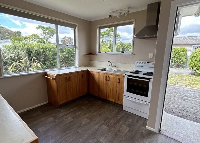  at 10 Cavendish Crescent, Awapuni, Palmerston North, Manawatu / Whanganui