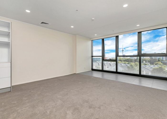  at 3X/16 Burton Street, City Centre, Auckland City, Auckland