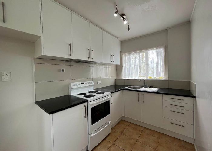  at 6/43 Mariri Road, Onehunga, Auckland City, Auckland