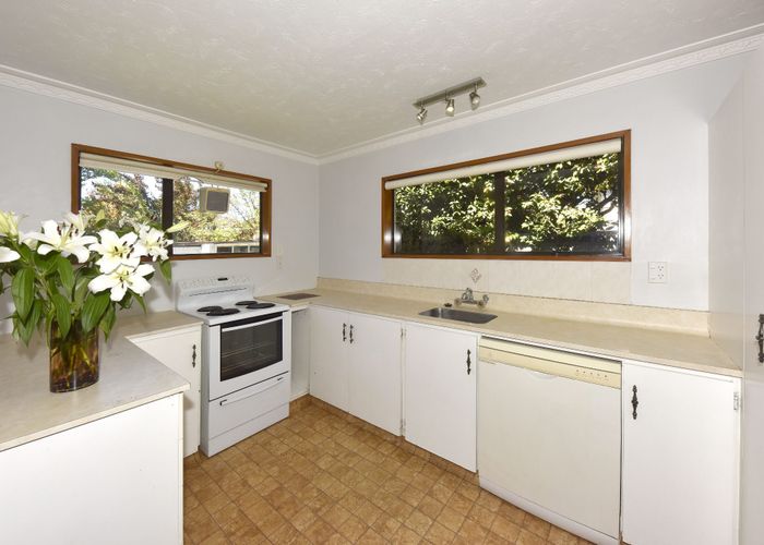  at 1/148 Main North Road, Papanui, Christchurch City, Canterbury