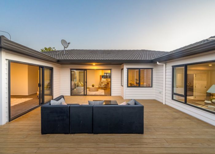  at 32 Ambleside Drive, Northpark, Manukau City, Auckland