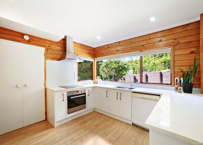  at 51 Bushlands Park Drive, Albany, Auckland