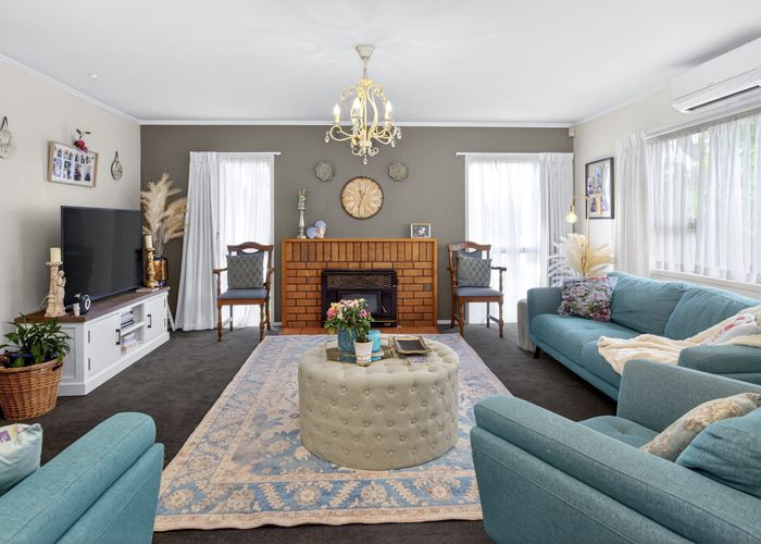  at 46 Channing Crescent, Botany Downs, Manukau City, Auckland