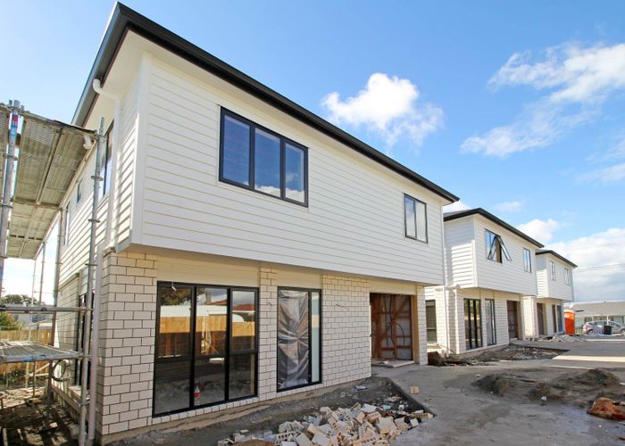  at 17C Kerrydale Road, Manurewa, Auckland