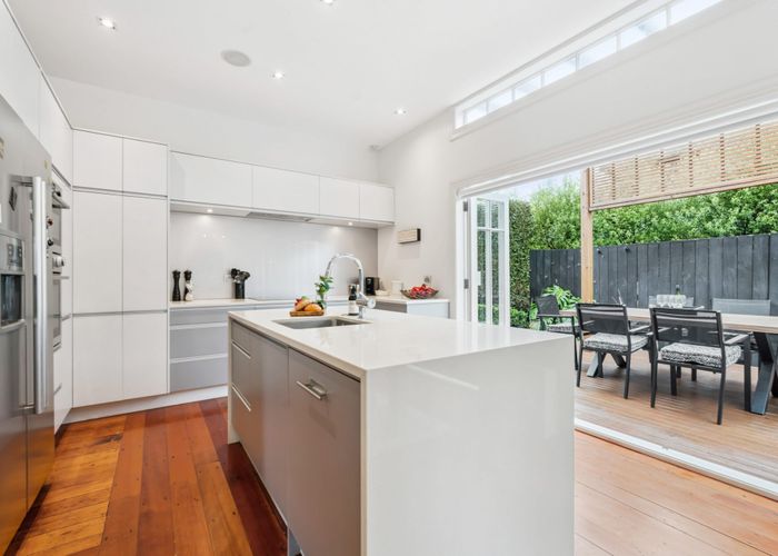  at 1/70 Prospect Terrace, Mount Eden, Auckland City, Auckland