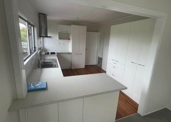  at 127 Manuka Road, Bayview, North Shore City, Auckland