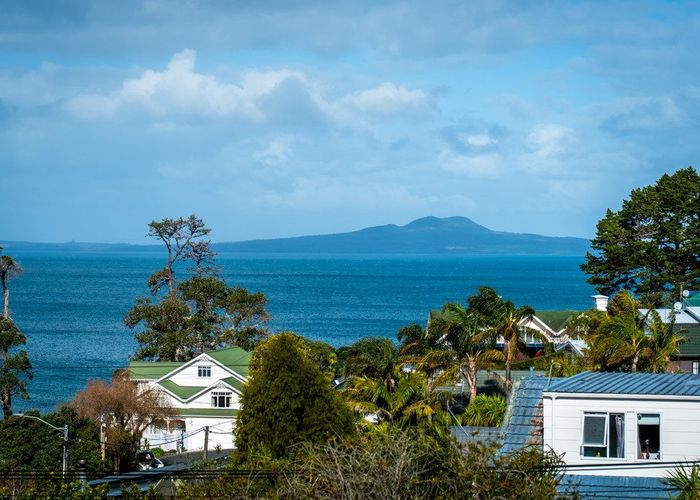  at 12B Rewi Street, Torbay, North Shore City, Auckland