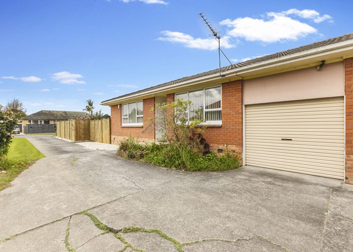  at 9 Omagh Avenue, Papatoetoe, Manukau City, Auckland