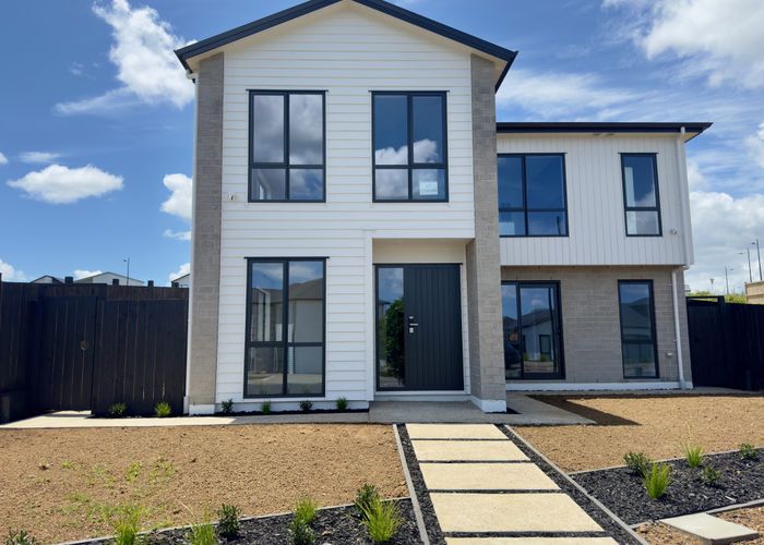  at 17 Emerald Avenue, Papakura, Papakura, Auckland