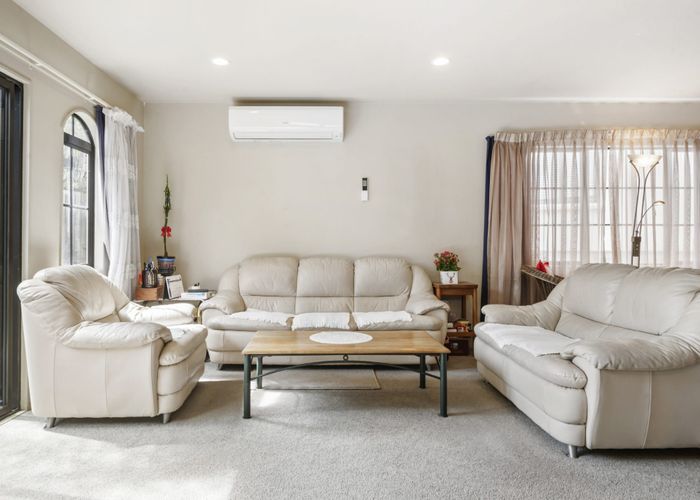  at 5E Spencer Road, Oteha, North Shore City, Auckland