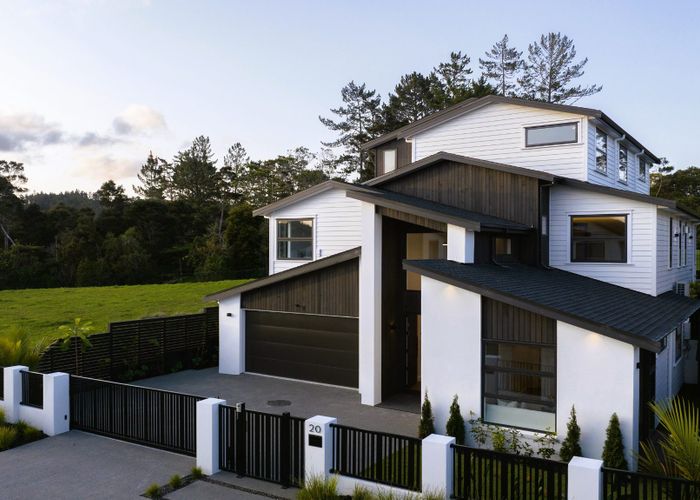  at 20 Third Fairway Place, Albany, Auckland