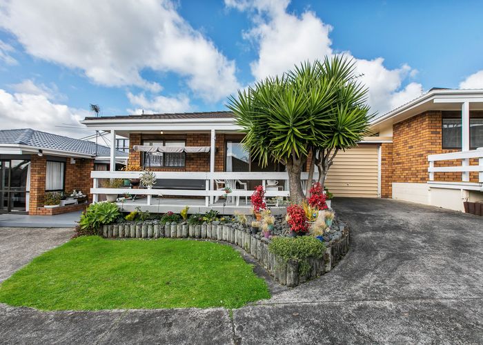 at 3/6 Wood Street, Papakura, Auckland
